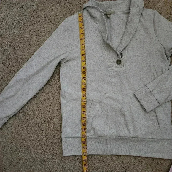 Banana Republic Factory Women Shawl Neck Button Sweater Heather Gray Size M - Picture 5 of 7